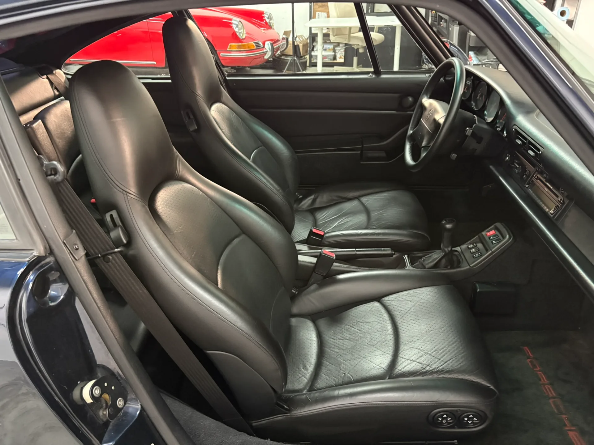 1996 Porsche 911 Carrera - Image 54