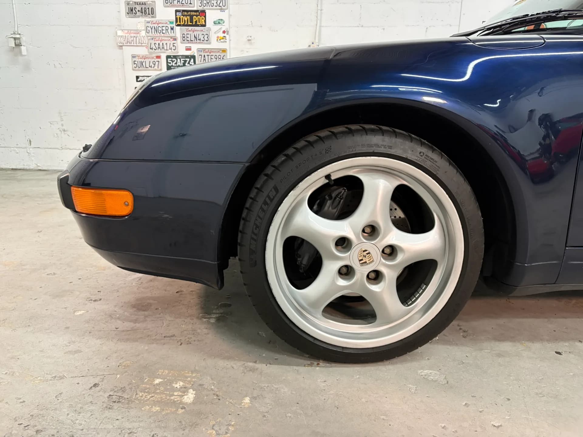 1996 Porsche 911 Carrera - Image 38