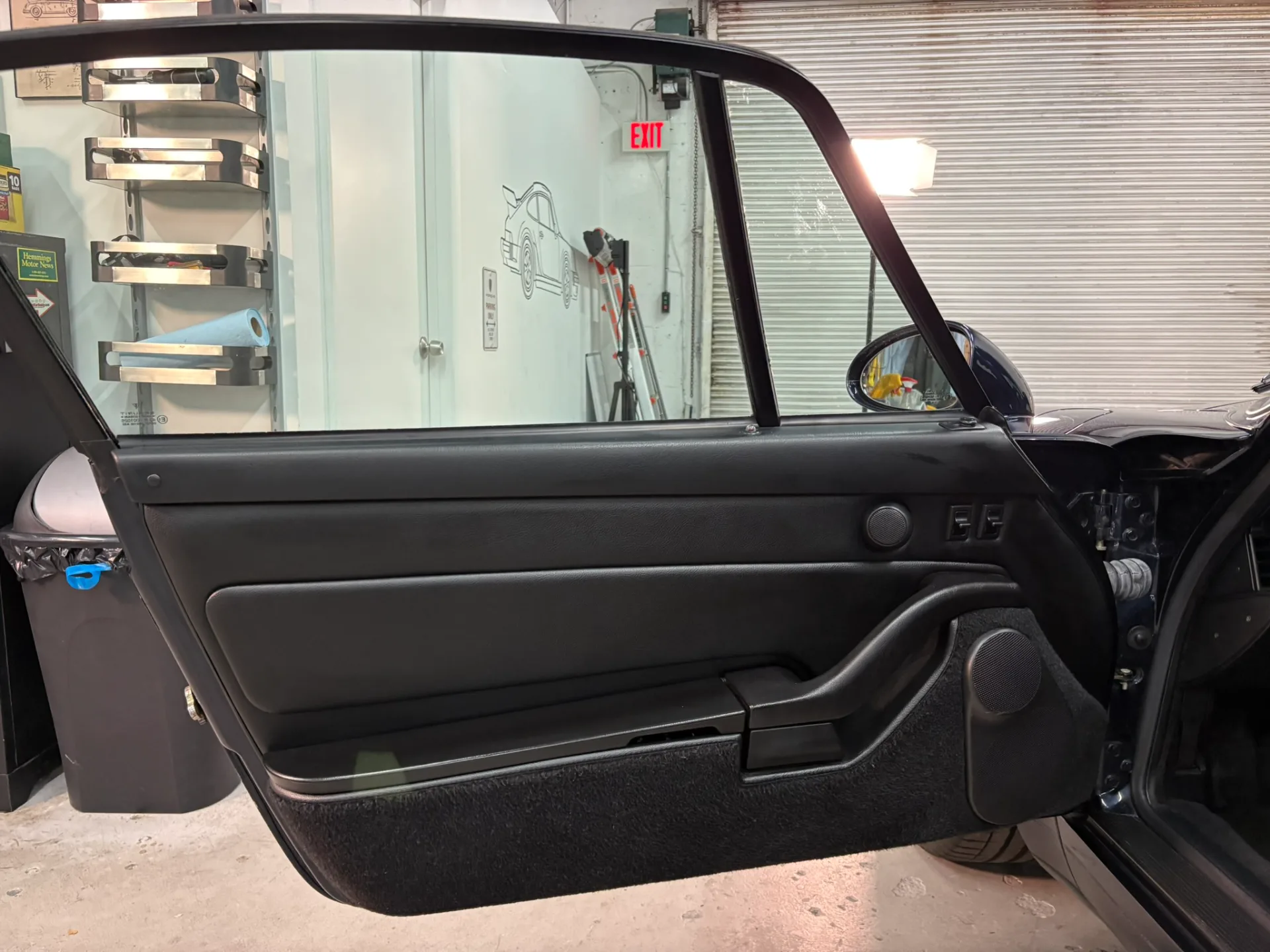 1996 Porsche 911 Carrera - Image 42