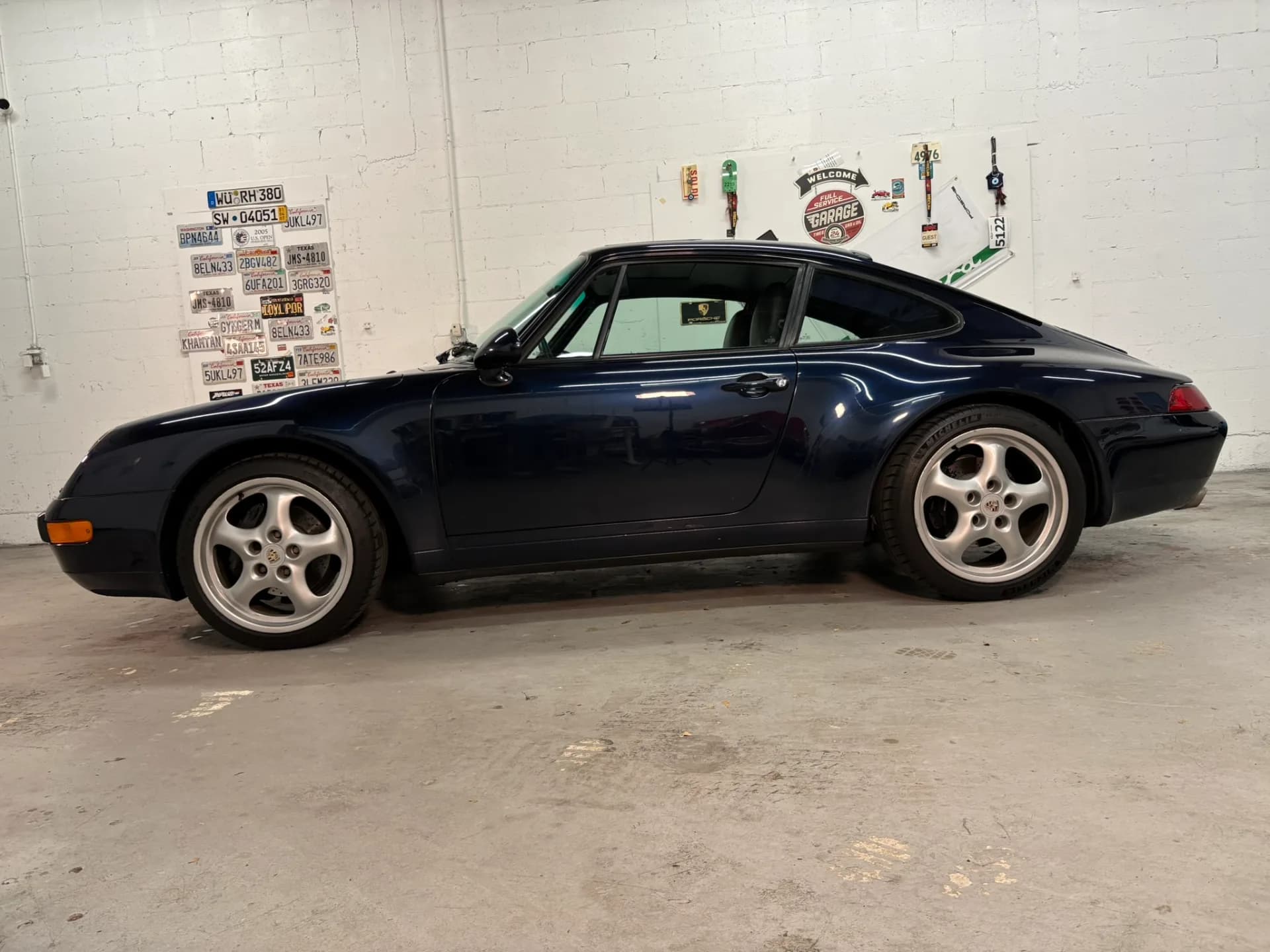 1996 Porsche 911 Carrera - Image 9