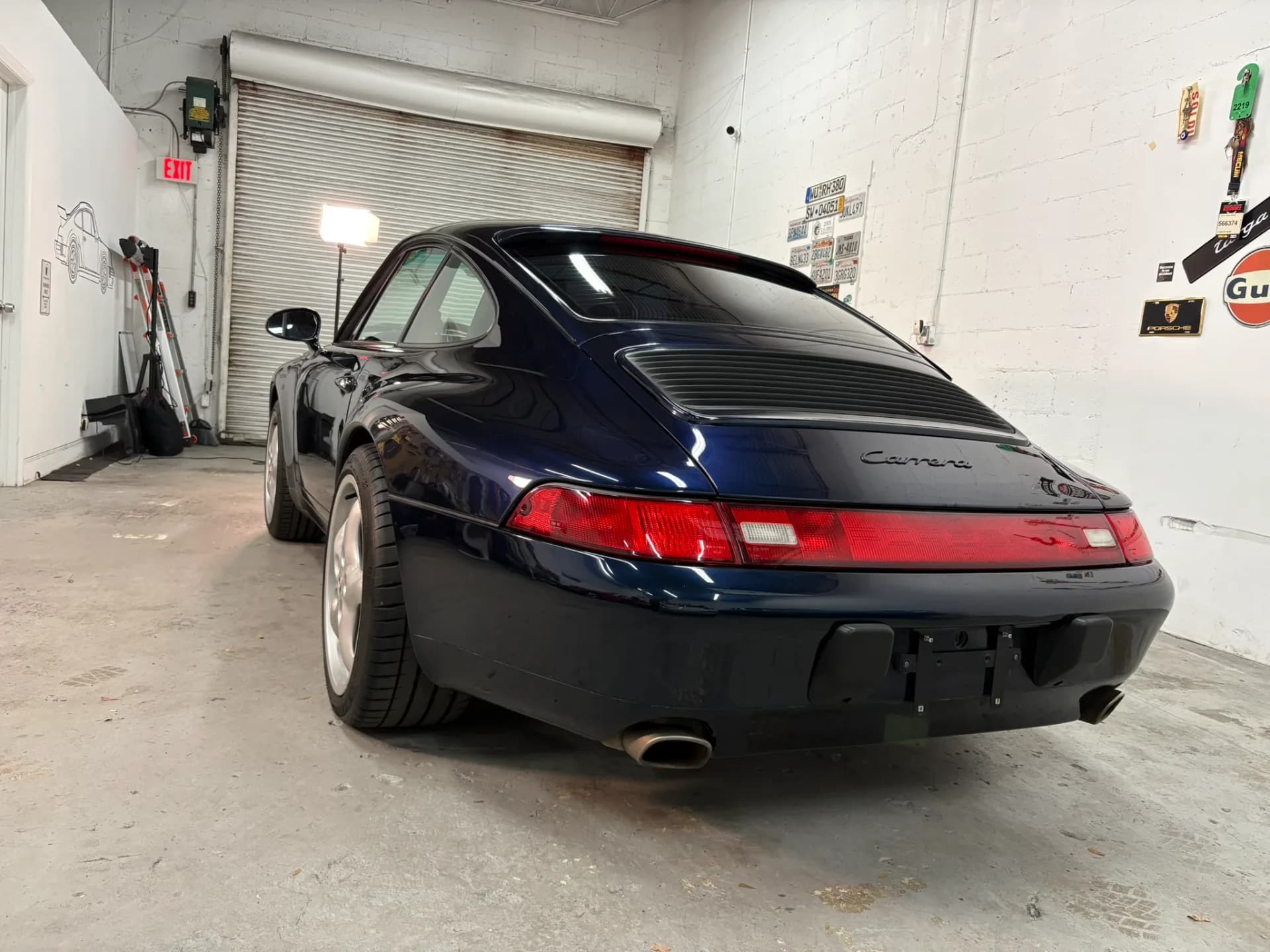 1996 Porsche 911 Carrera - Image 15