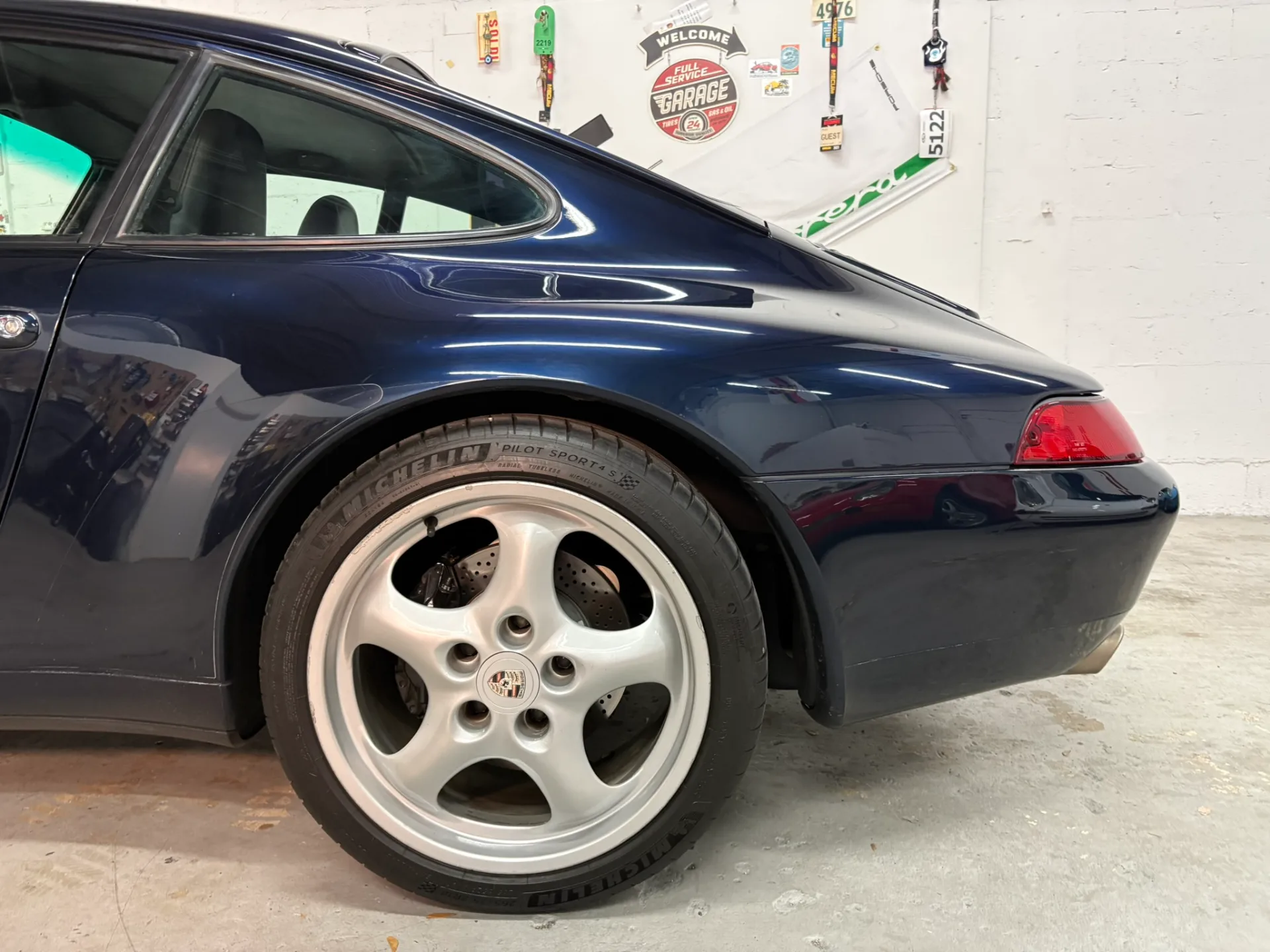 1996 Porsche 911 Carrera - Image 39
