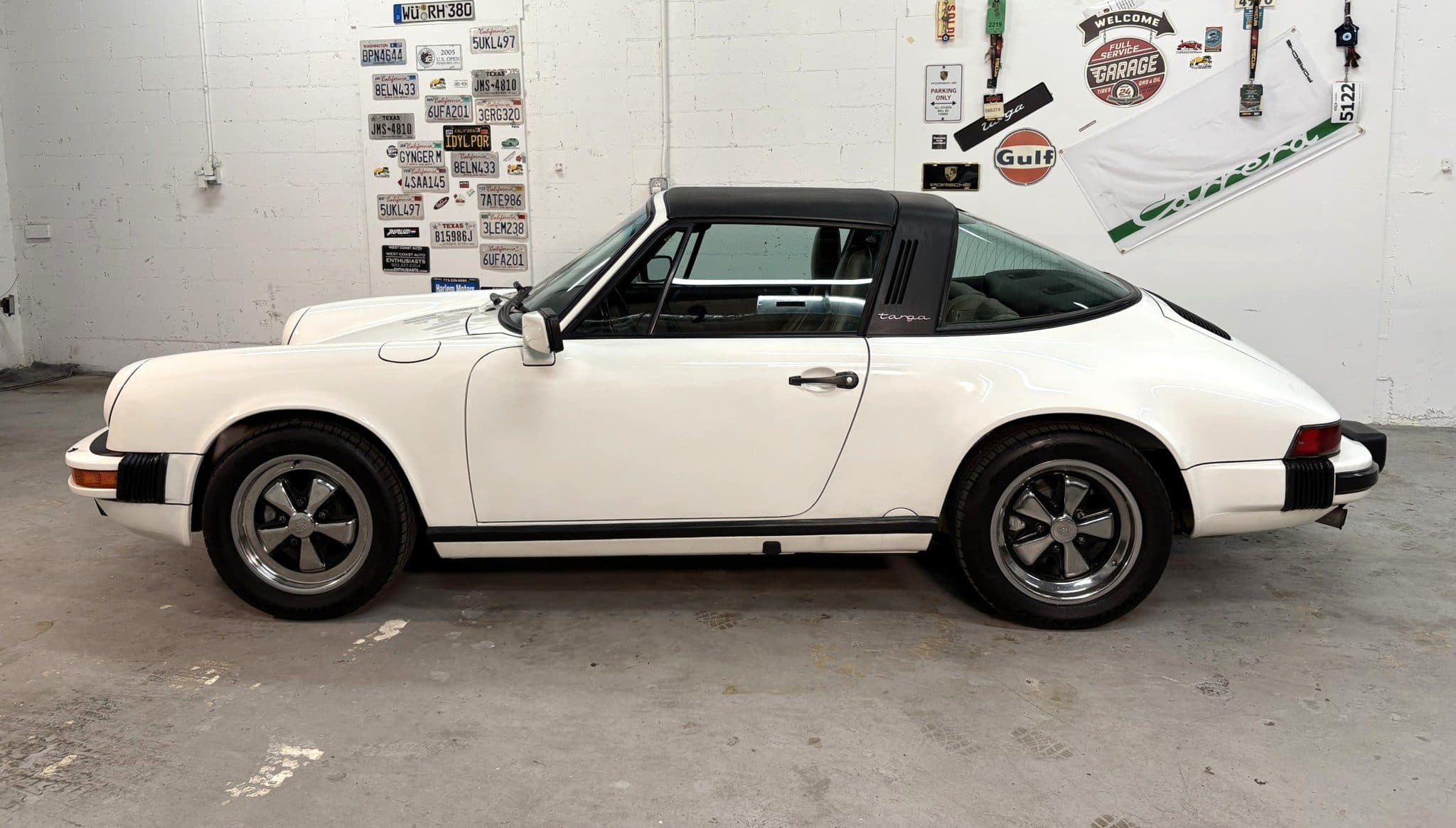 1986 Porsche 911 Targa