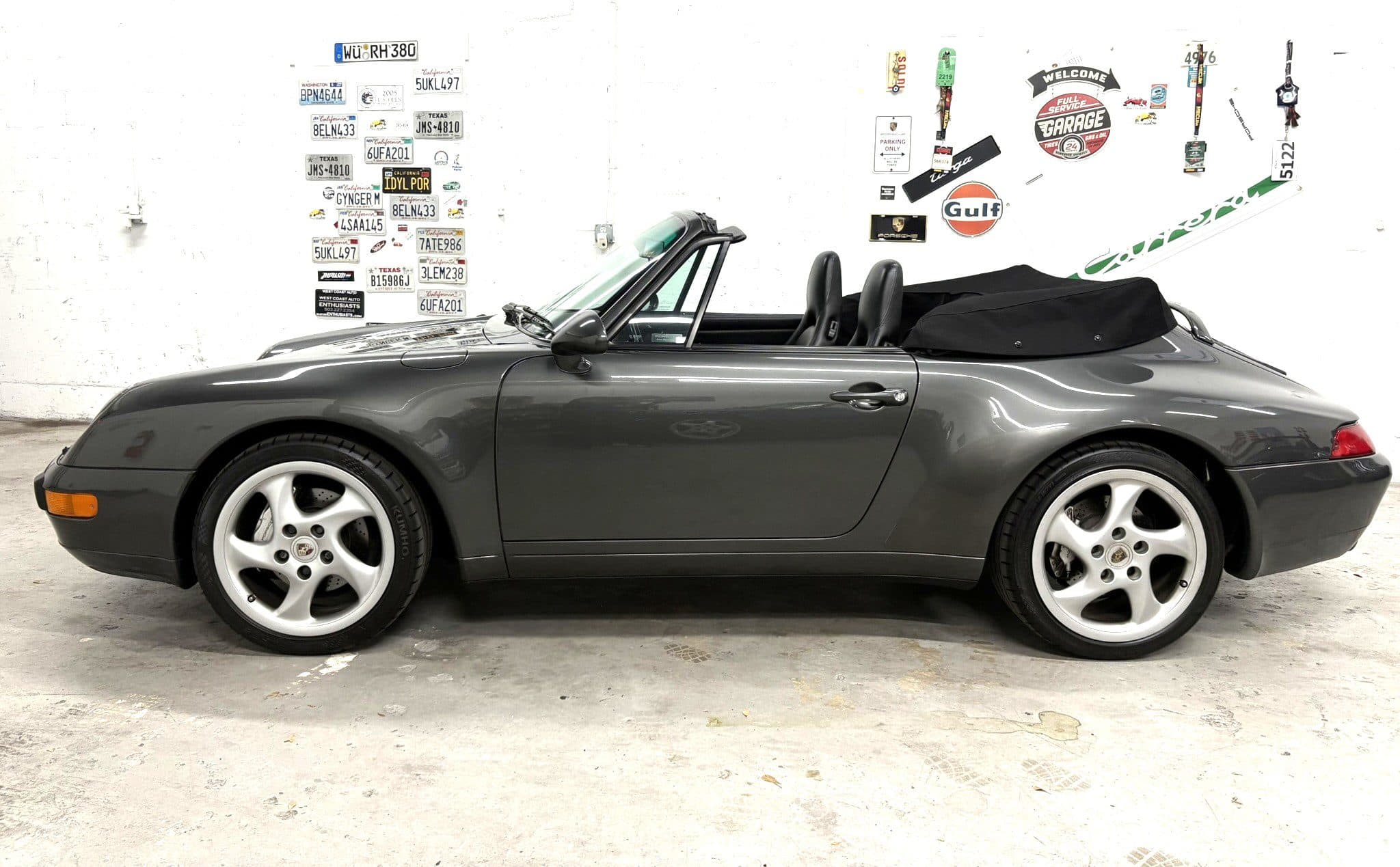 1995 Porsche 911 Carrera 4